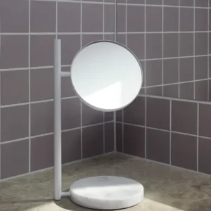 Normann Copenhagen Pose Specchio Bianco Reso Gratuito