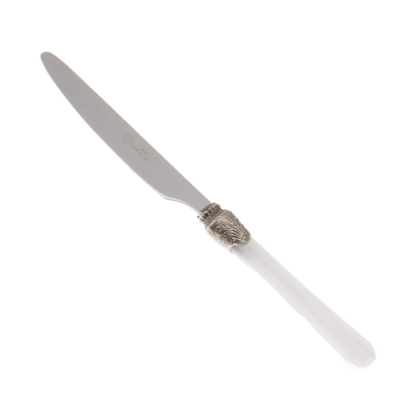 Coltello tavola seghettato Modello Penelope Set di 6 Pezzi in acciaio 18.10 Lunghezza 26 cm manico in PPMA lavabile in lavastoviglie colore Bianco Rivadossi Ultime Pezzi