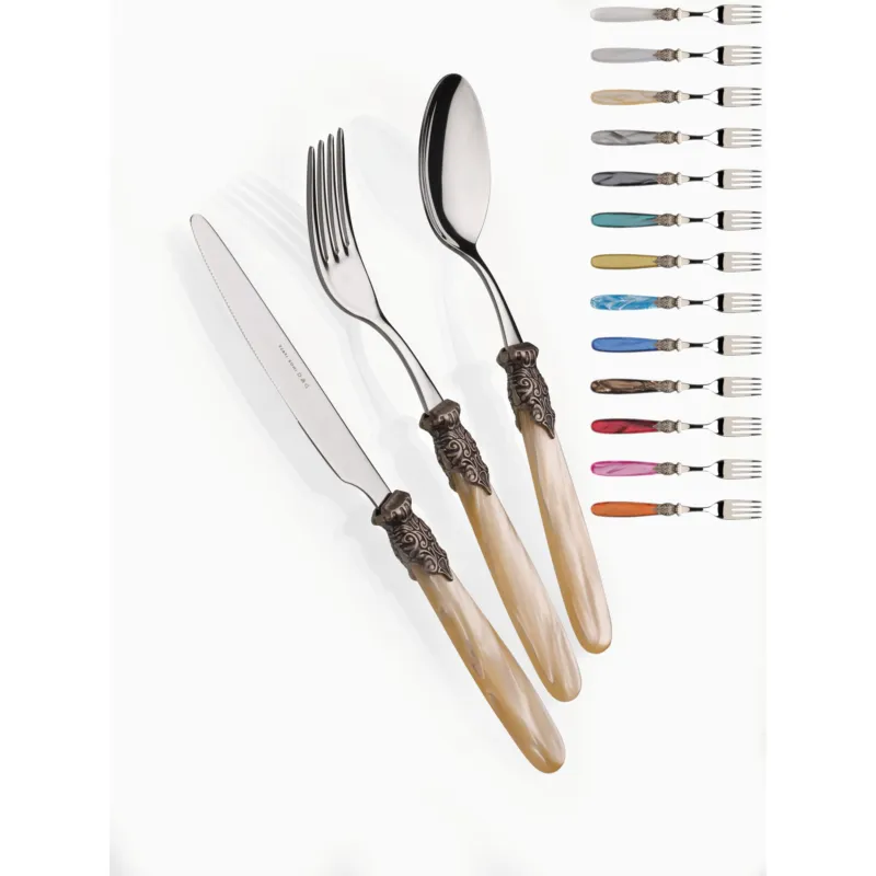 Offerta Del Giorno PARIS ANTICO, 6 posti tavola, Servizio posate 24 pezzi in acciaio inox 18/10 lucido spessore 2,5 mm Manico in acrilico madreperlato metacrilato con ghiera effetto antichizzato lavabile in lavastoviglie Domus e Design Trasparente