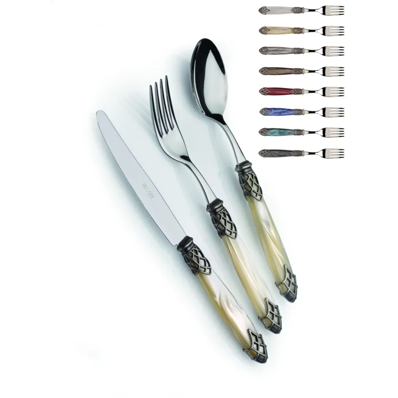 Esclusivo DUBAI ANTICO, 6 posti tavola, Servizio posate 24 pezzi in acciaio inox 18/10 lucido spessore 2,5 mm Manico acrilico madreperlato con ghiera effetto argento antichizzato lavabile in lavastoviglie Domus e Design bianco perlato