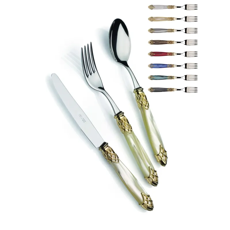 DUBAI ORO E ACCIAIO, 6 posti tavola, Servizio posate 24 pezzi in acciaio inox 18/10 lucido spessore 2,5 mm manico acrilico madreperlato con ghiera in metallo lucido lavabile in lavastoviglie Domus e Design bianco perlato Offerta Lampo