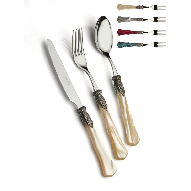 Non Perdere GINEVRA ANTICO, 6 posti tavola, Servizio posate 24 pezzi in acciaio inox 18/10 lucido spessore 2,5 mm Manico acrilico madreperlato con ghiera in metallo effetto antichizzato lavabile in lavastoviglie Domus e Design bordeaux perlato