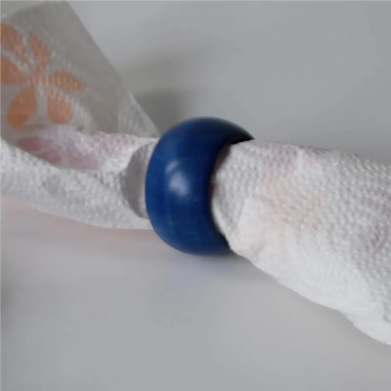 Allaccia tovaglioli tovagliolo pezzi 1 in legno tornito a mano colore maturale diametro 4,5 cm colore Blu Manzoni Pietro Di Tendenza