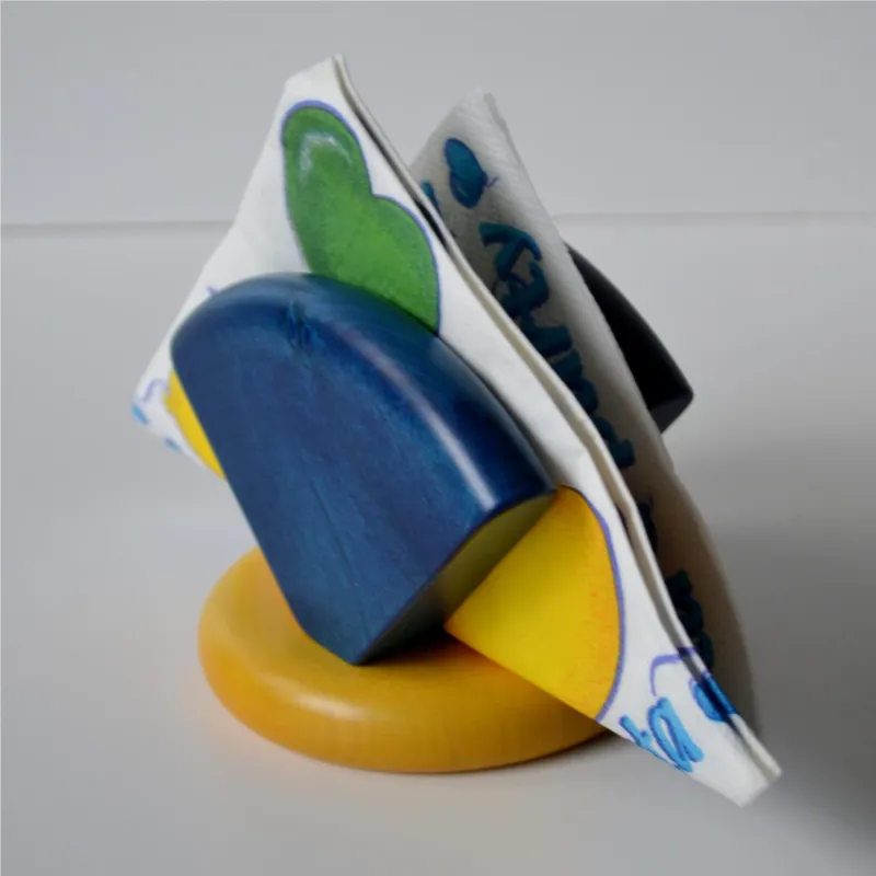 Promozione Esclusiva Portatovaglioli in legno di tiglio VELA 10xh9,5 cm realizzato a Bergamo Italia a mano colore giallo blu Manzoni Pietro