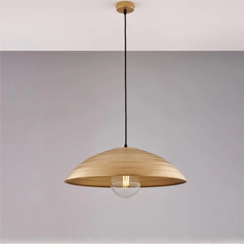 Lampada a Sospensione in ferro laccato nero Cavo Elettrico ricoperto da tessuto MOD SENDER Diametro 50x h 15 cm decorazione Oro Be Light Ultima Occasione