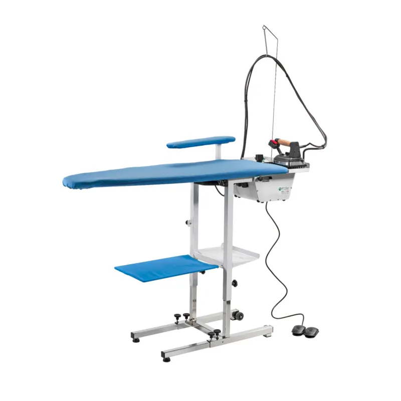 Tavola con caldaia KER 2 aspirante. riscaldato soffiante cm 120x45. pieghevole. completo di ferro da stiro Garanzia 2 anni Prodotto in Italia Battistella Affare