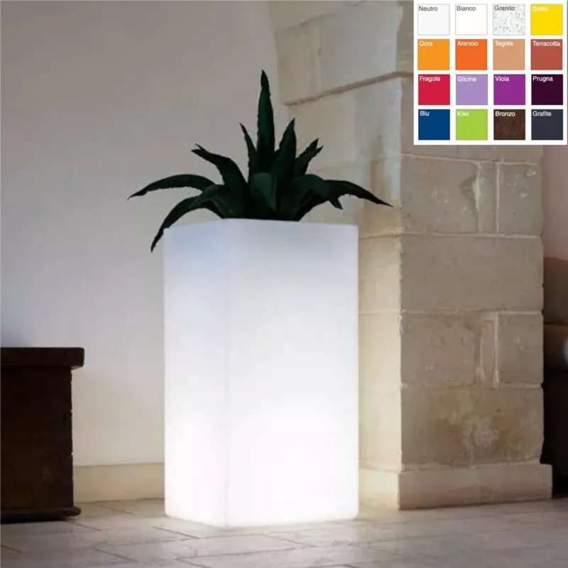 Consegna Rapida Portavaso alto KEAL Vaso in polietilene con sistema 90 cm ideale per arredare al meglio sia un ambiente interno che esterno Kloris