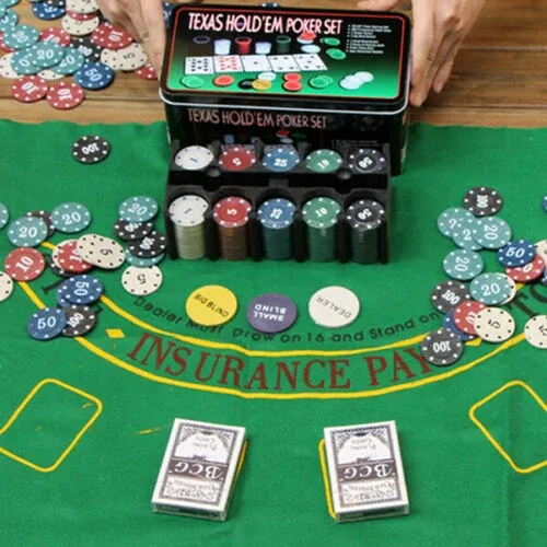 Set Kit Texas Poker Holdem in Scatola 200 Fiches Chips con Tappeto da Gioco Compra Online
