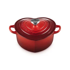 Acquista Ora Cocotte a cuore in ghisa vetrificata con pomello a cuore - ciliegia