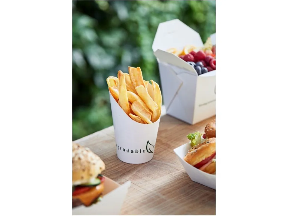 Offerta Bicchiere per fritti street food con pla ø5.9x9h, ø9x14.8cm. - 450 ml, 50 pz
