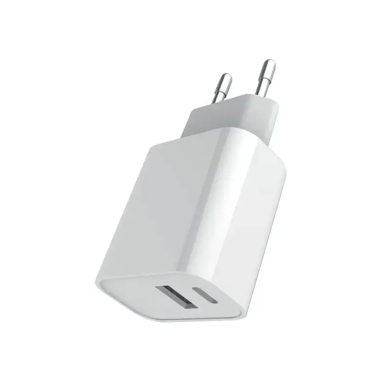 Area Caricabatteria da rete per Apple 20W con tecnologia Power Delivery Ultima Occasione