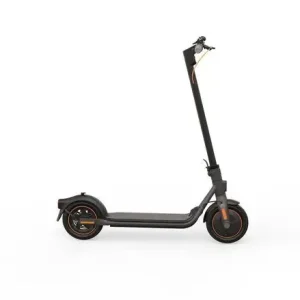 Acquista Ora Ninebot by Segway F40E 25 km/h Nero