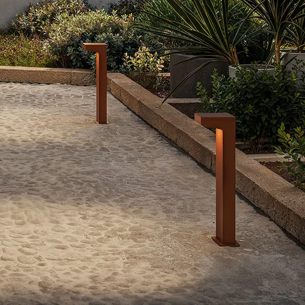 Compra Oggi Stesso Forward paletto con luce asimmetrica