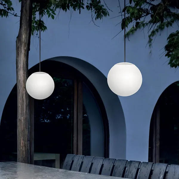Quantità Limitata Oh! sospensione a sfera da esterno a led