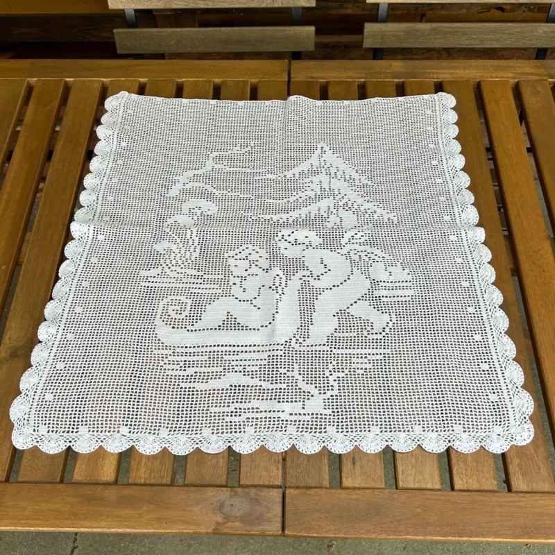 Ultime Pezzi Centro BIMBI SU SLITTA (193) by Mondo Biancheria
